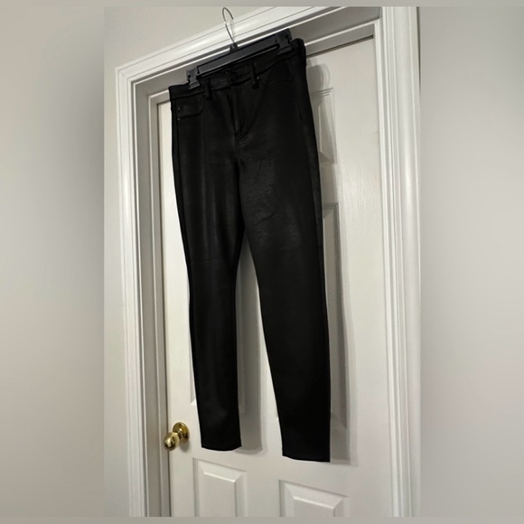 Liverpool Los Angeles Madonna Coated Skinny Pants are a size 8/29. - Picture 7 of 9